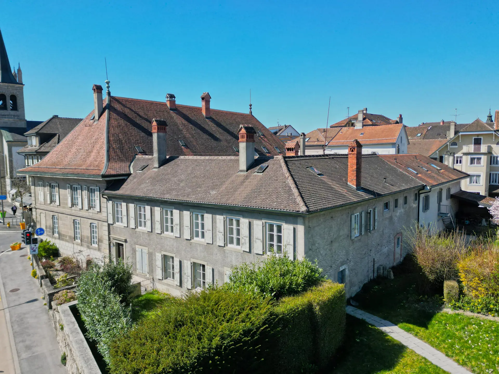 La Maison Grise à Echallens, immeuble historique entièrement rénové